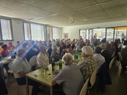 Srečanje starejših občanov v Mirni Peči