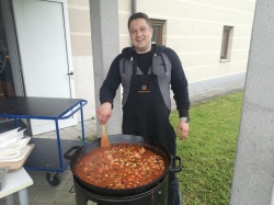 DL: Kdo kuha našim na EP? Z nogometaši v Nemčijo