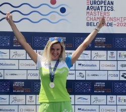 Nika Bajc evropska prvakinja v plavanju