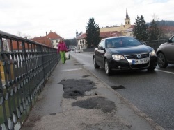 Halo, tukaj bralec Dolenjca! Koliko je  dolg Kandijski most, 75 ali 130 metrov? 