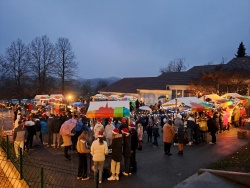 Uspešno izpeljan Božični bazar na OŠ Otočec