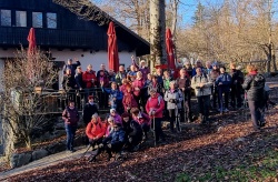 DU Dolenjske Toplice:  Sončen dan na Rožniku