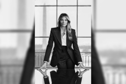 Melania Trump objavila svoj uradni portret