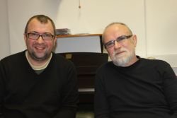 Pri Rok Kurentu že od vsega začetka tesno sodelujeta avtor glasbe Dejan Učakar (levo) in idejni oče projekta Drago Gradišek.