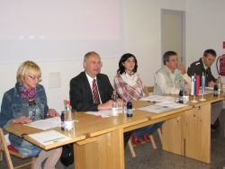 Projekt LIFE Kočevsko so predstavili predstavniki partnerjev v projektu. (Foto: M. L.-S.)