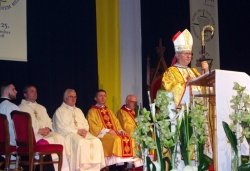Novomeški škof msgr. Andrej Glavan.