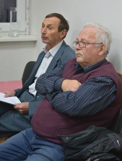 Predsednik OVK Roman Pulko (na levi)