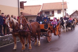 FOTO: 164. štefanovo v Dolenji Stari vasi – naj bodo konji in konjeniki zdravi vse leto!