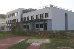 Erweiterte Schule in Dolenja Nemška vas