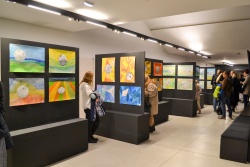 Barvita razstava -  otroška ustvarjalnica v Muzeju Lojzeta Slaka in Toneta Pavčka