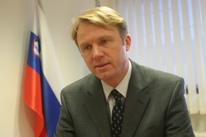 Minister Golobič dal intervju za Dolenjski list