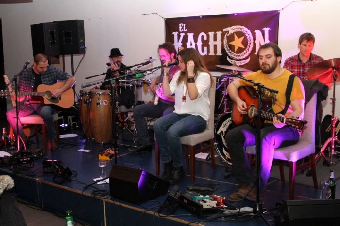 El Kachon akusticno - 05