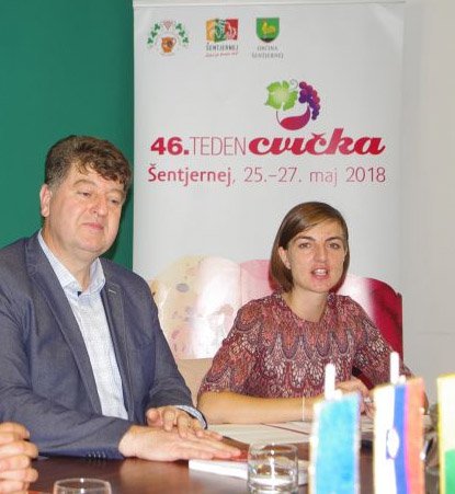 Urednika zbornika Jože Simončič in Marjetka Rangus.