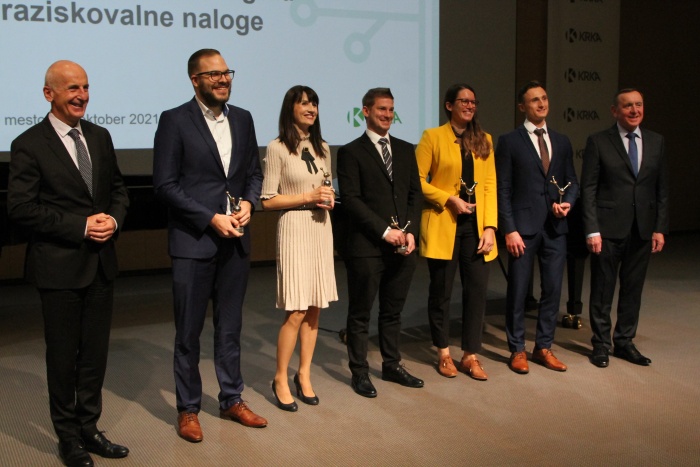 Velike Krkine nagrade za lansko leto so prejeli dr. Miha Drev, dr.  Andreja Radman Kastelic, dr. Miha Virant, dr. Janja Mirtič in dr. Andraž  Lamut.