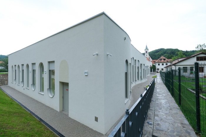 FOTO: Nova Valvasorjeva knjižnica v Krškem odprla vrata