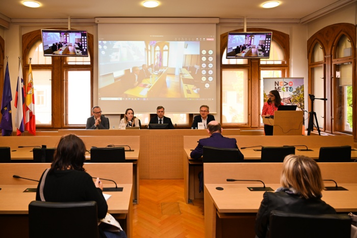 Današnja novinarska konferenca na Rotovžu (Foto: Mestna občina Novo mesto)