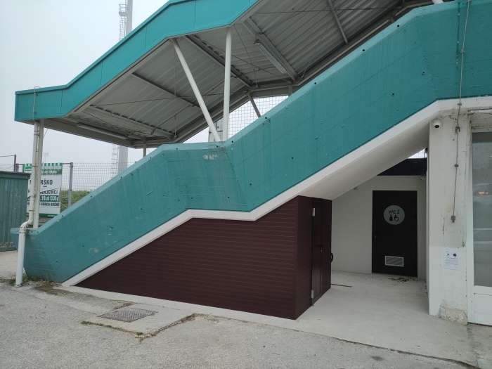 Novo stranišče na stadionu Matije Gubca (Foto: MO Krško)