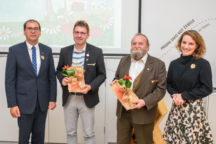 FOTO&VIDEO: Prvi rojstni dan Hiše kranjske čebele