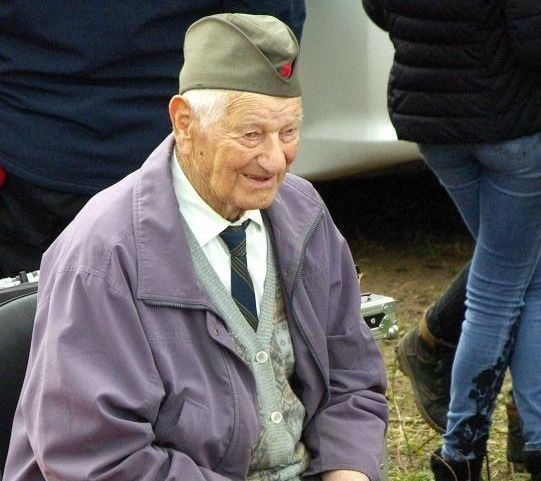Stanko Kušljan je na prireditve rad prišel v partizanski obleki.