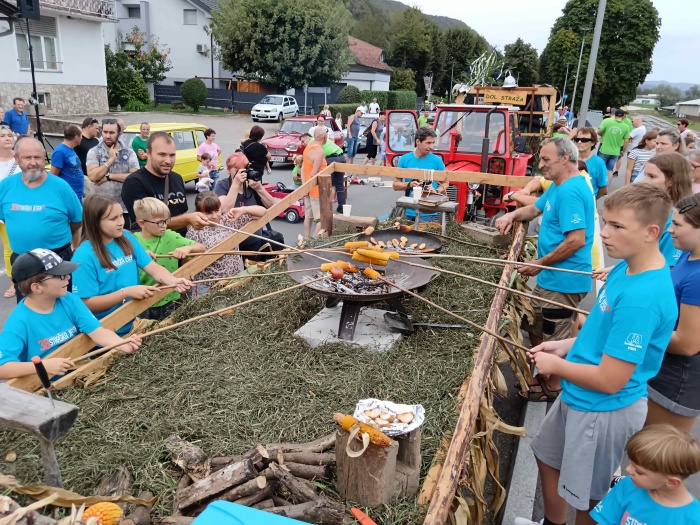 FOTO: Otroštvo na vasi nekoč