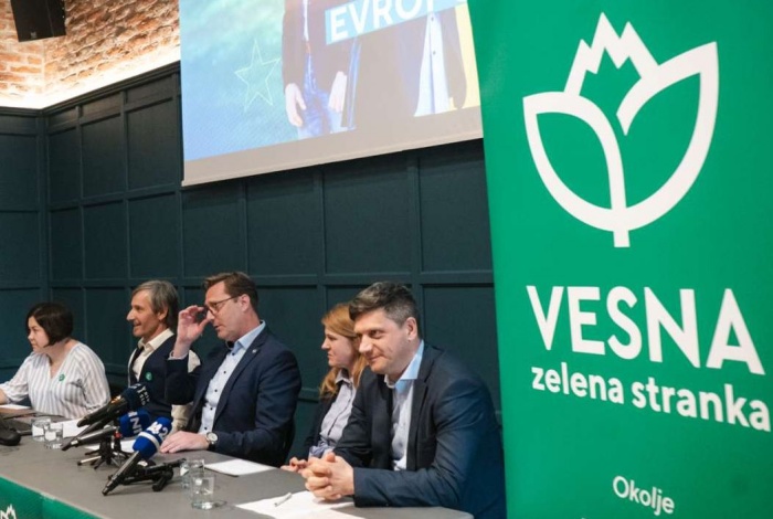 Vesna za ustavno presojo referenduma, vprašanje naj bi bilo zavajajoče