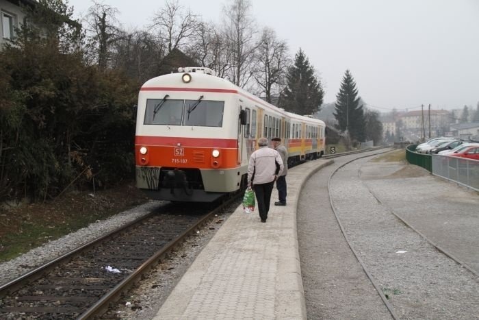 Starši želijo dodaten jutranji vlak