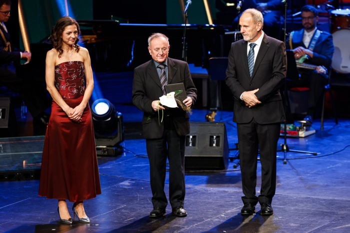 Janez Mohorčič na podelitvi Bloudkovih nagrad v Cankarjevem domu v Ljubljani. (Foto:)