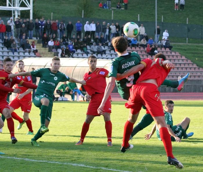 Oktobra sta se Rudar in Krka pod Portovalom razšla z izidom 0:0, v Velenju pa je bilo 1:0 za Krko. (Foto: I. Vidmar)