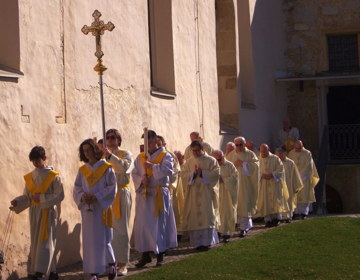 Avgusta škofije menjavajo duhovnike. (Foto: L. M.)