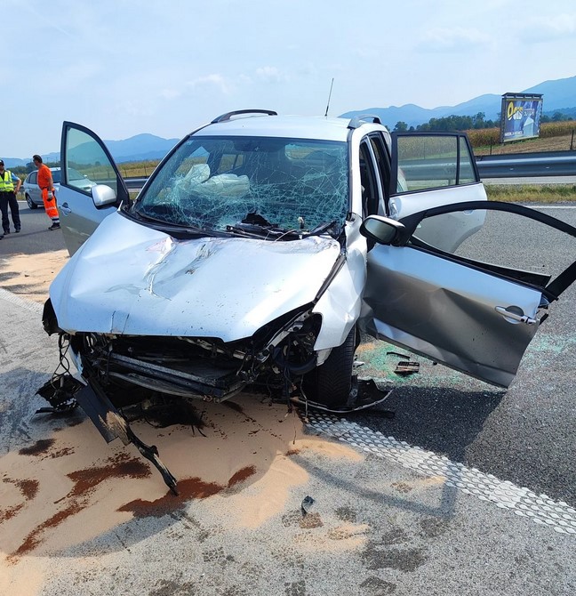 Nesreča na avtocesti (Fotografije: PGE Krško)