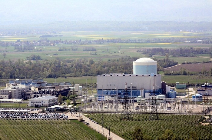 Nuklearna elektrarna Krško zaradi puščanja preventivno zaustavljena