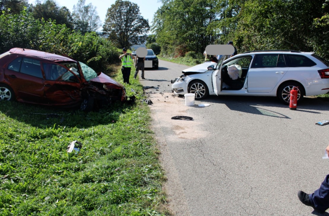 Prometna nesreča v Bušeči vasi