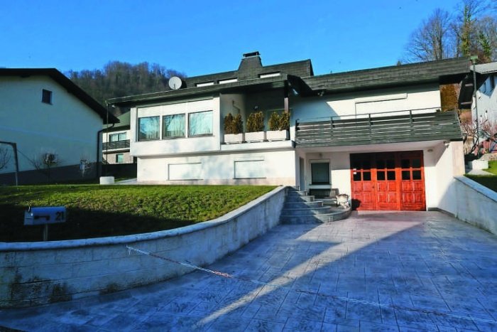 Hiša družine Knavs v Sevnici. (Foto: arhiv; Svet24)