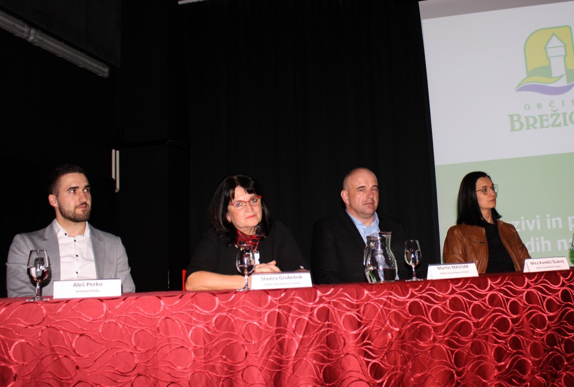 O različnih temah so predavali (z leve) Aleš Perko, Slavica Grobelnik, Martin Mavsar in Mira Kambič Štukelj.