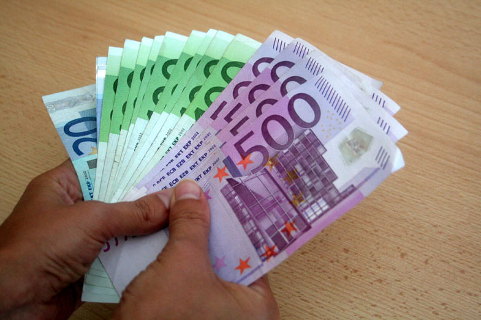 49-letni Posavec banko ogoljufal za 400.000 evrov