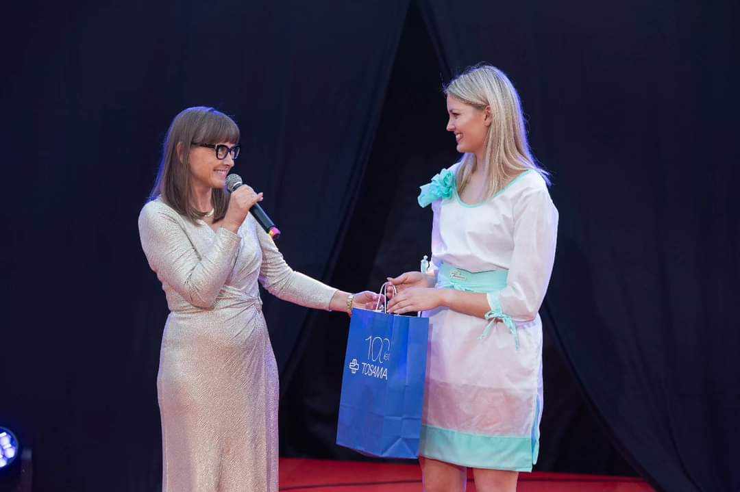 Katja je prejela tudi nagrado za naj eko obleko.