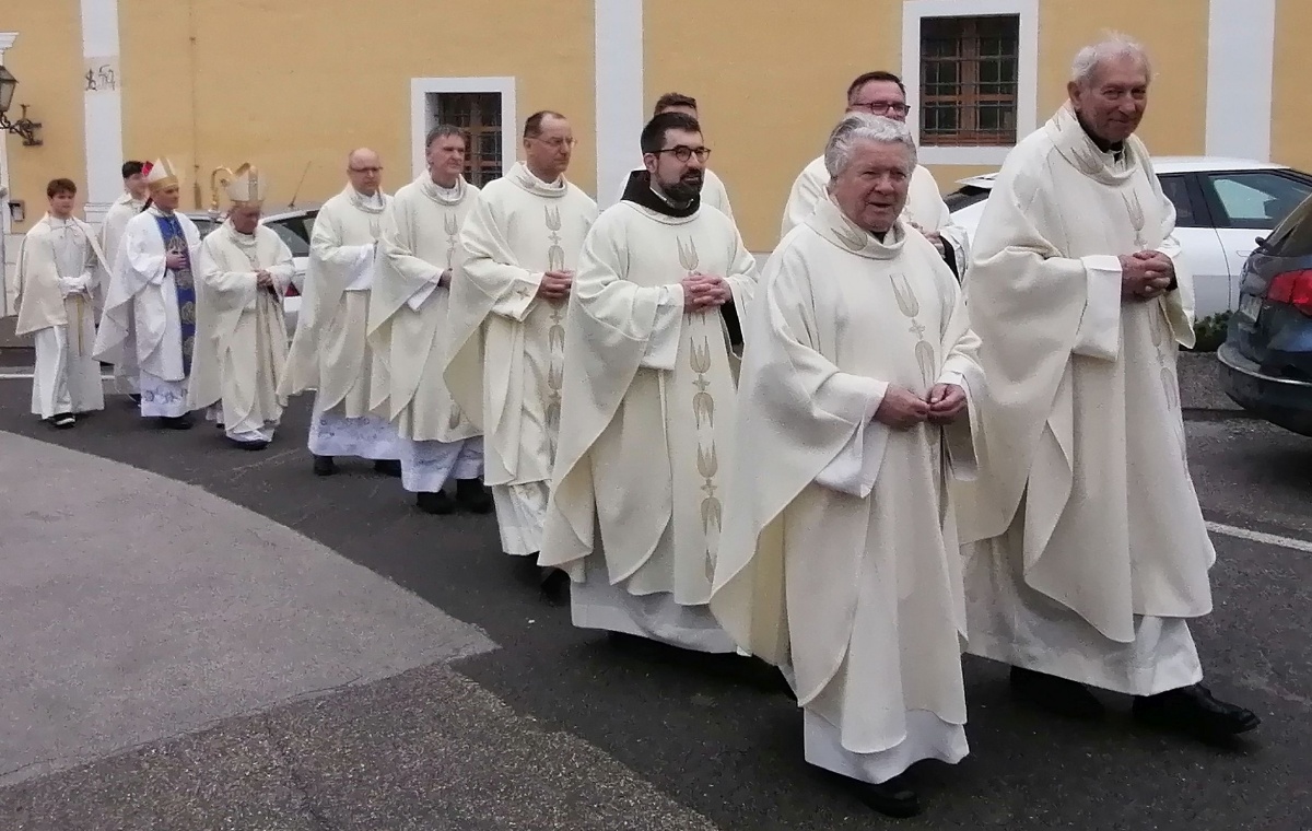 Znane so premestitve duhovnikov v novomeški škofiji. Slika je ilustrativna. (Foto: L. M.)
