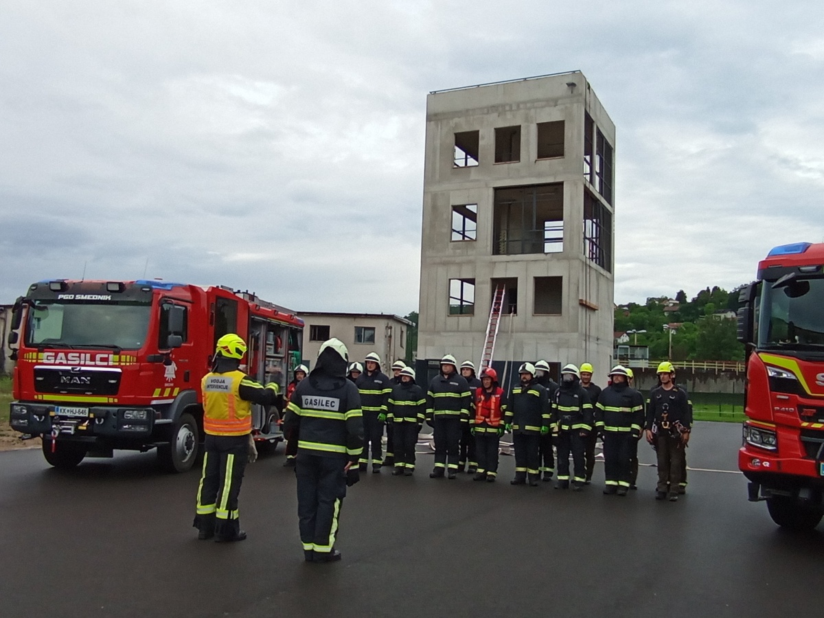 FOTO: Končno usposabljanje na svojem terenu