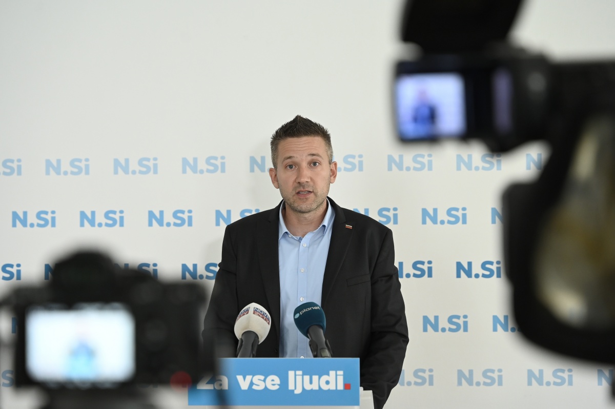 Aleksander Reberšek na današnji novinarski konferenci (Foto: S. R.)
