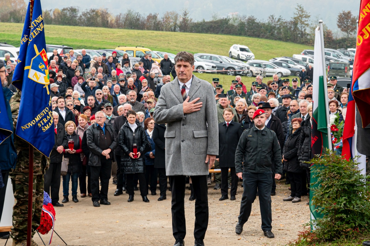 Slavnostni govornik je bil minister za obrambo Borut Sajovic. (Foto: Uroš Novina)