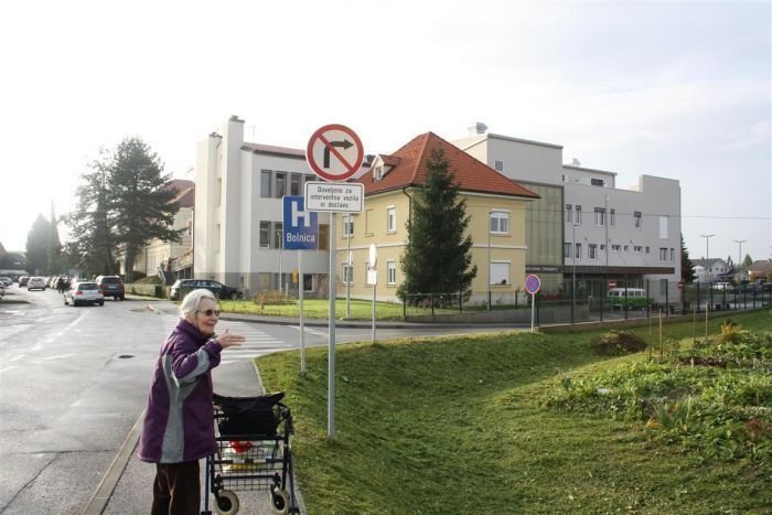 Splošna bolnišnica Brežice z urgentim centrom (Foto: arhiv DL)