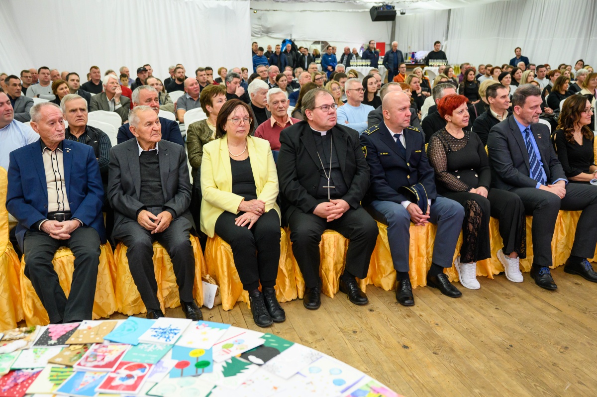 Leto 2024 skozi prizmo uspehov in izzivov