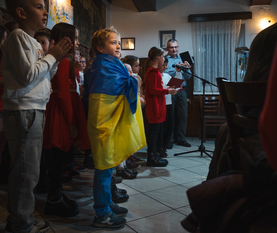 Ukrajinski otroci, ki obiskujejo OŠ Suhor, ne pozabljajo, od kod prihajajo. (Foto: J. S.)