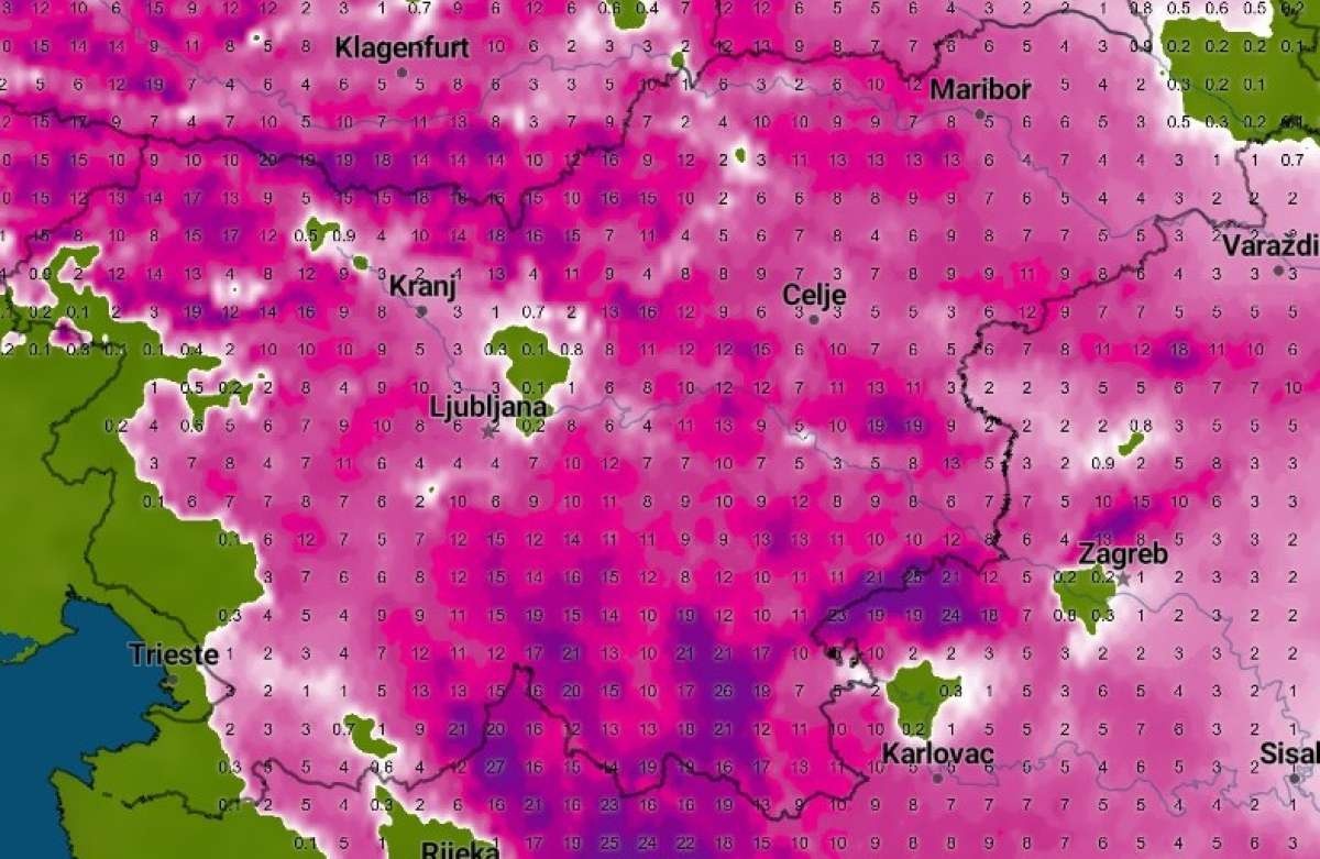 Na zeleno obarvanih področjih je pričakovati učinke vetra. (Neurje.si)